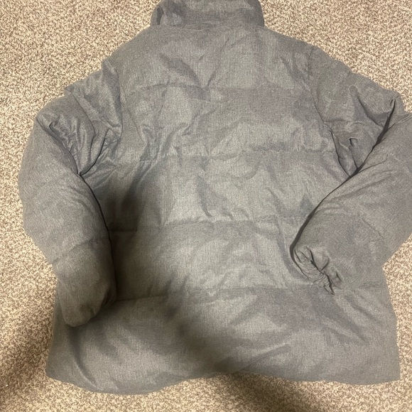 Old Navy Men's Gray Puffer Coat - Picture 2 of 4